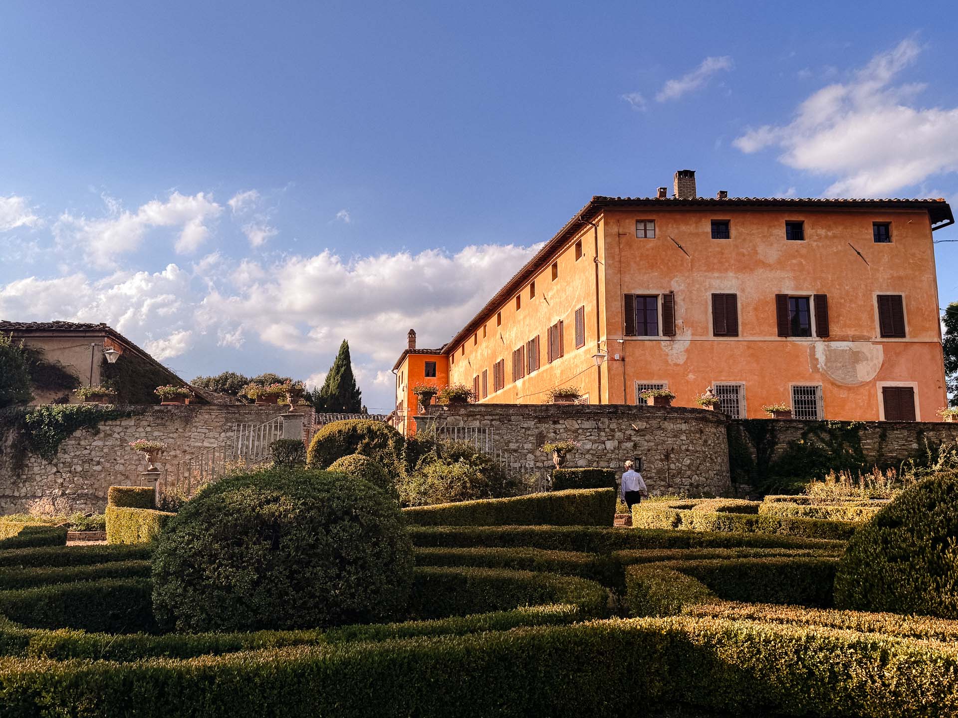 Villa Catignano wedding in Tuscany.