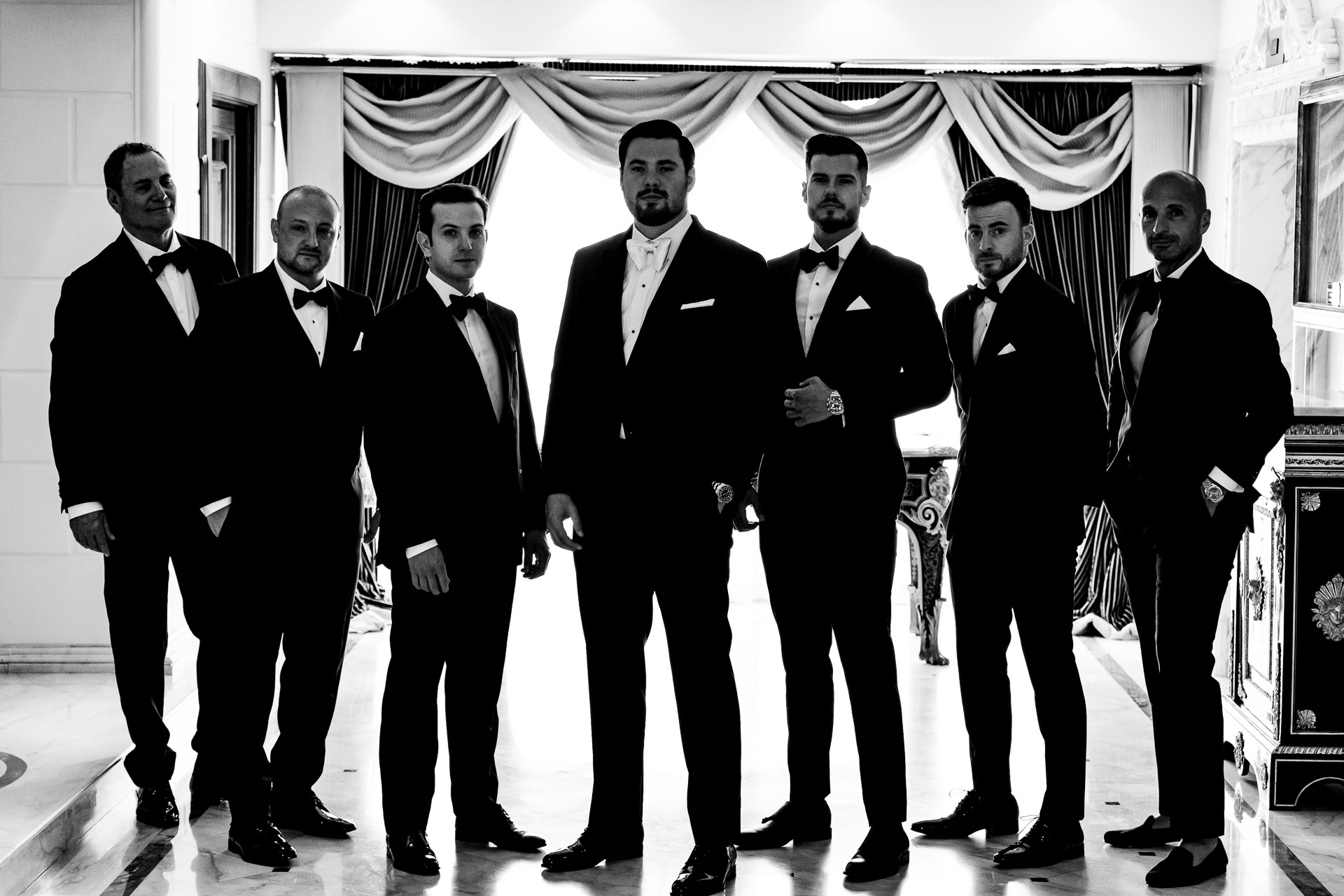 Wedding Dress Code in Italy: Should You Ask Guests to Follow One?