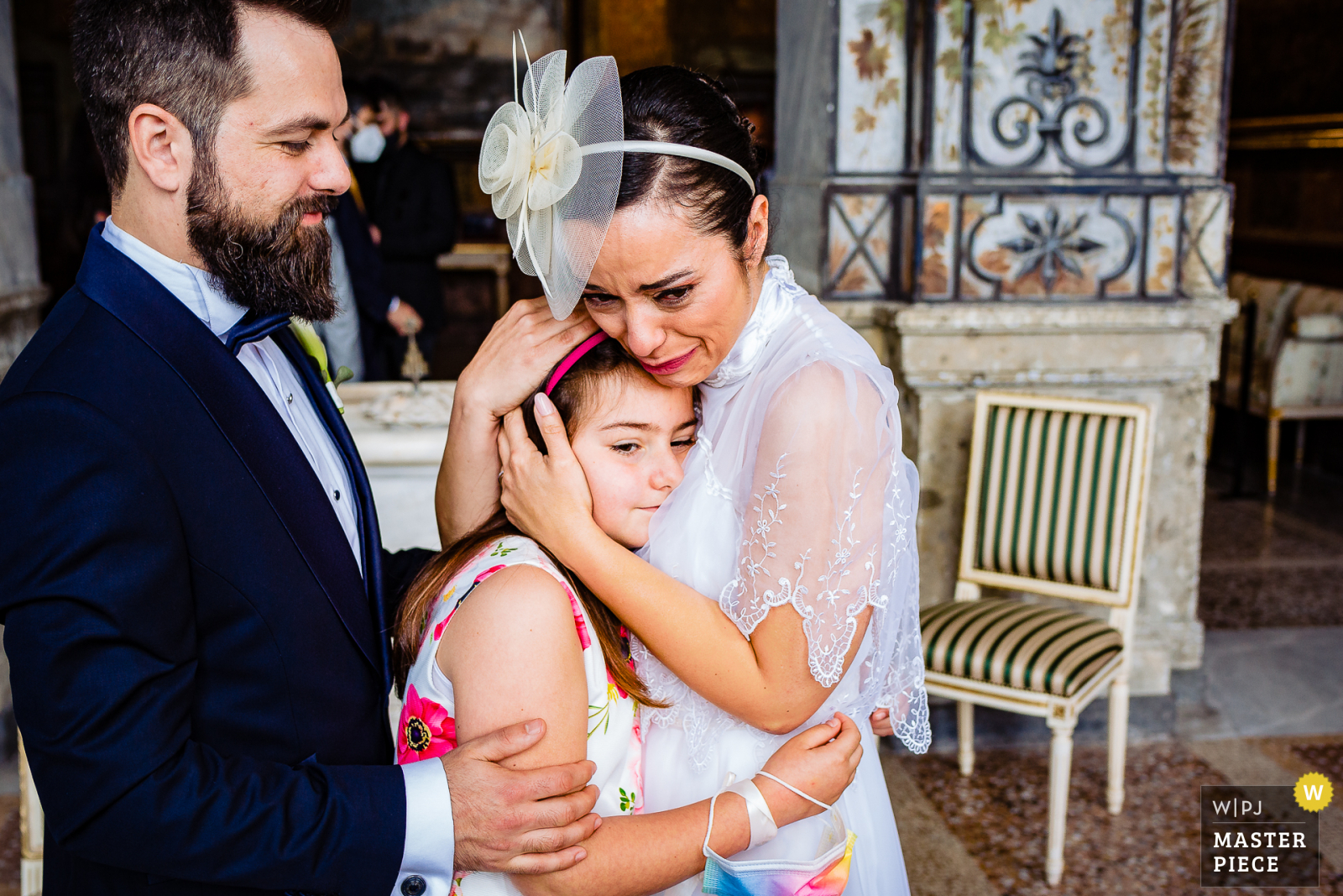 Hire a Professional or Trust a Friend as Your Wedding Vendor?