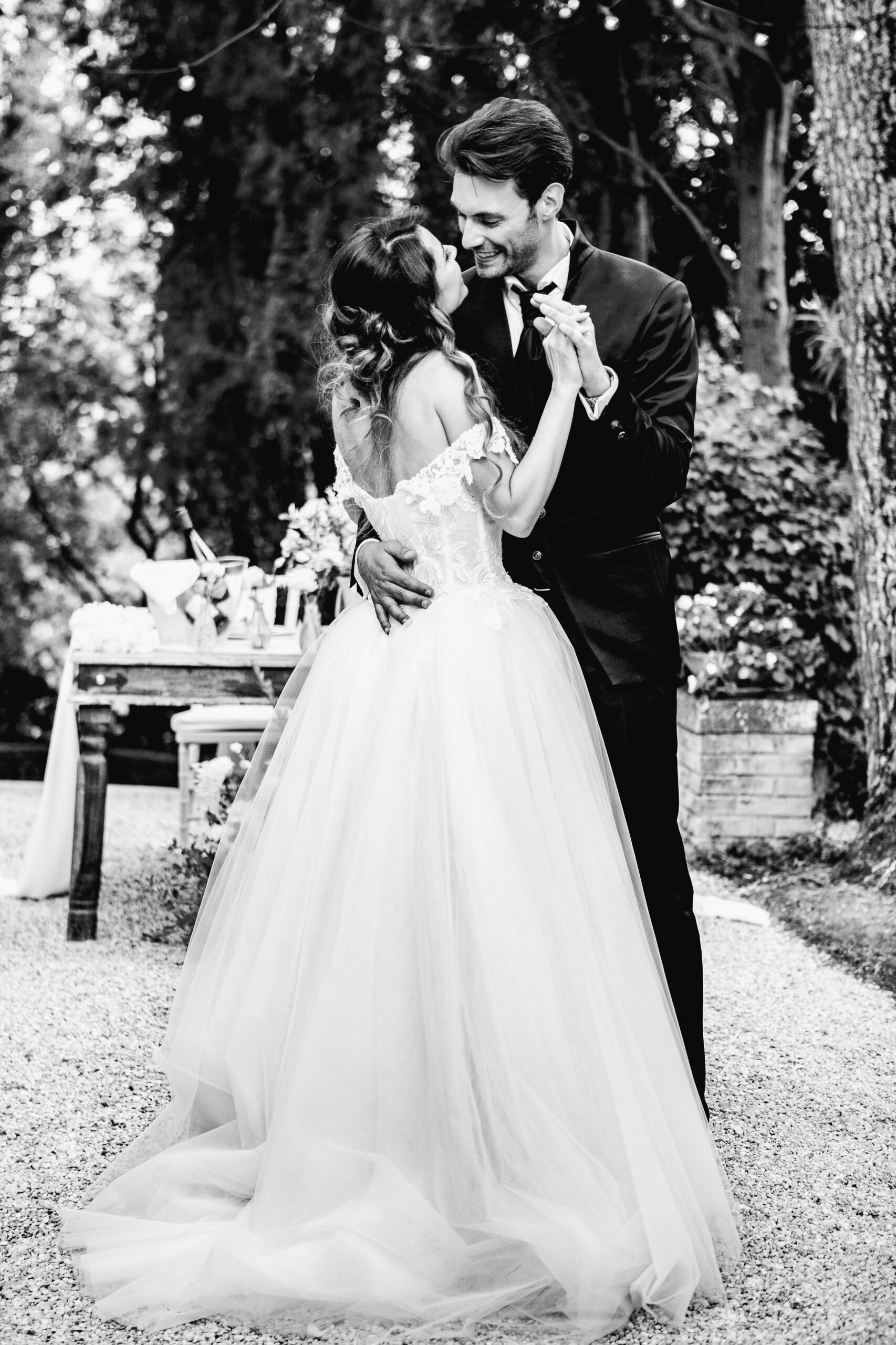 First Dance Ideas for Your Destination Wedding in Italy