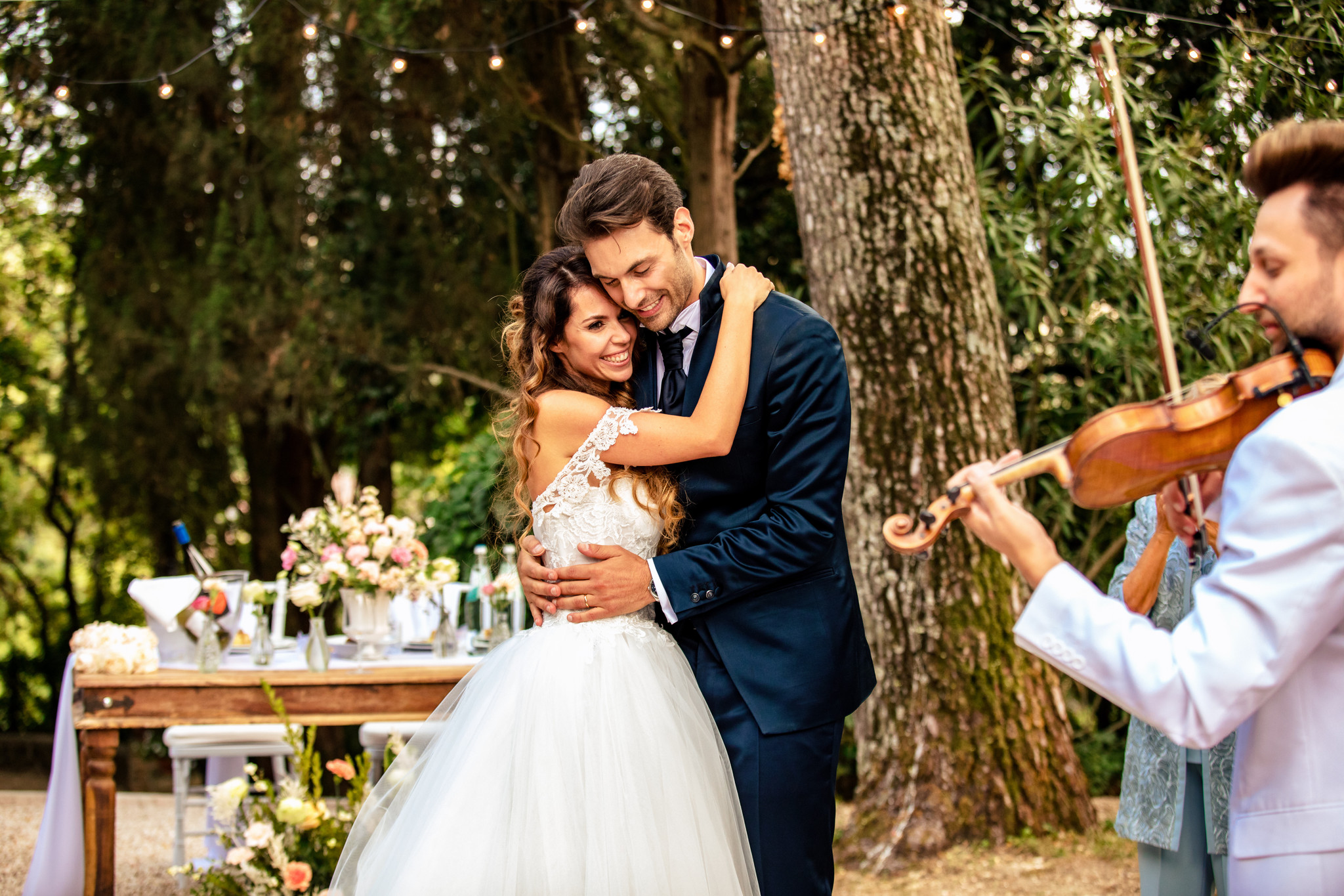First Dance Ideas for Your Destination Wedding in Italy